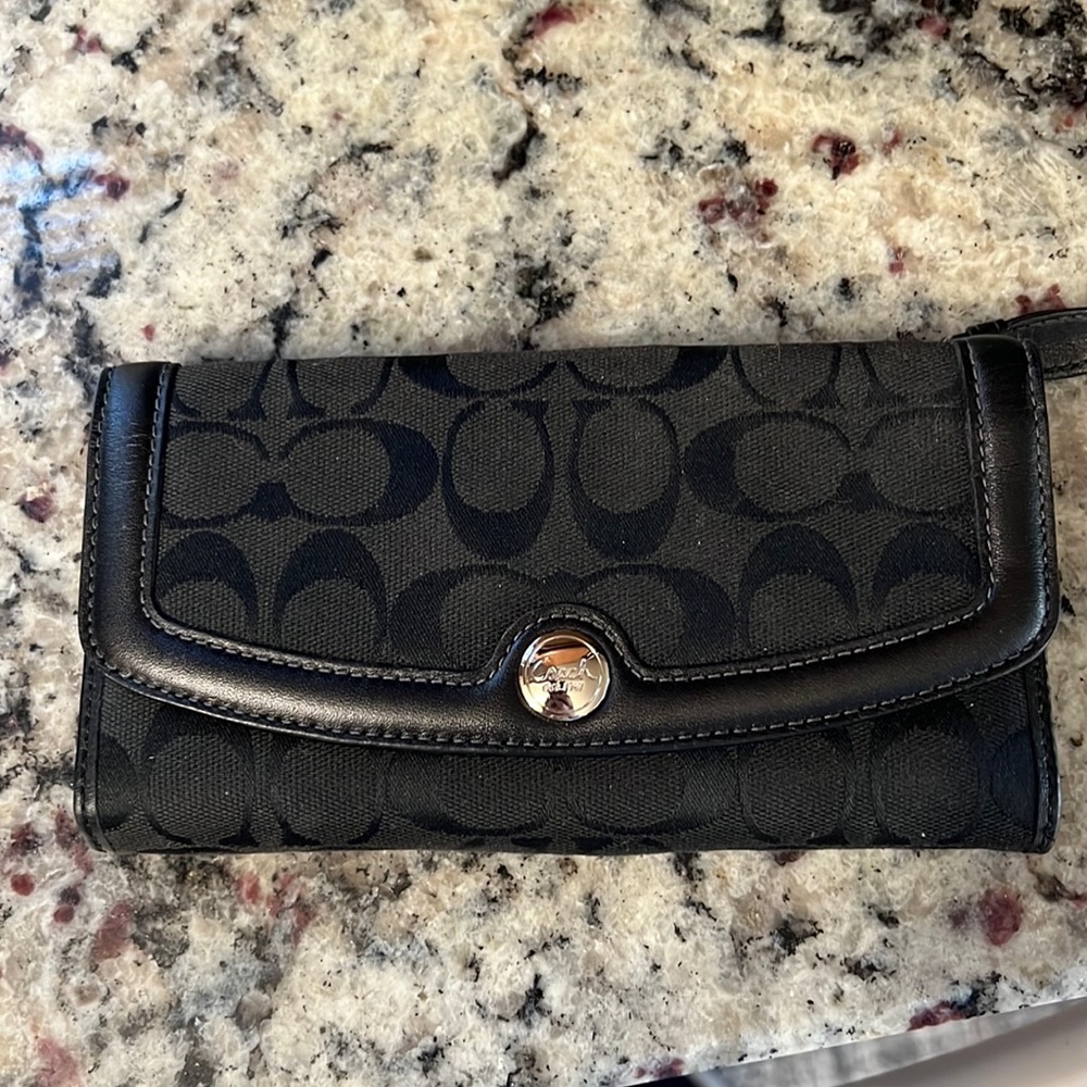 Coach wallet